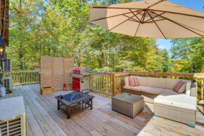 Hot Tub and Sauna Secluded Pocono Getaway!